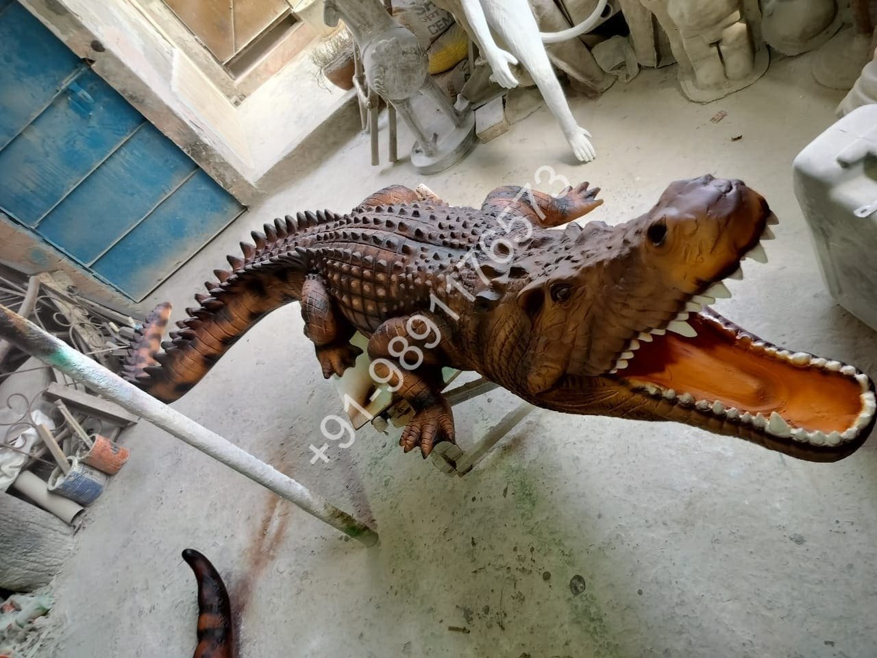 FIBER ANIMAL CROCODILE